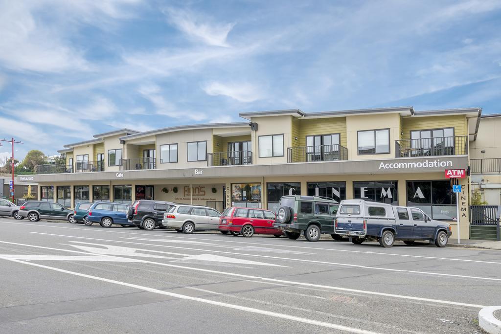 Finns Paekakariki Extérieur photo