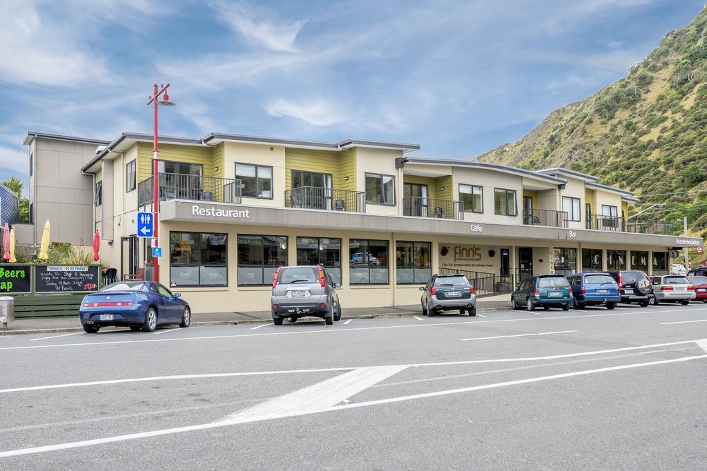 Finns Paekakariki Extérieur photo